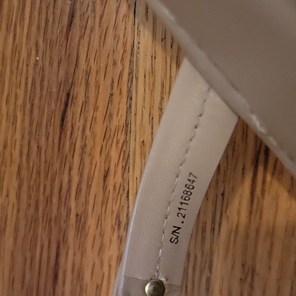 Torry Burch Miller Sandals. - Picture 12 of 17